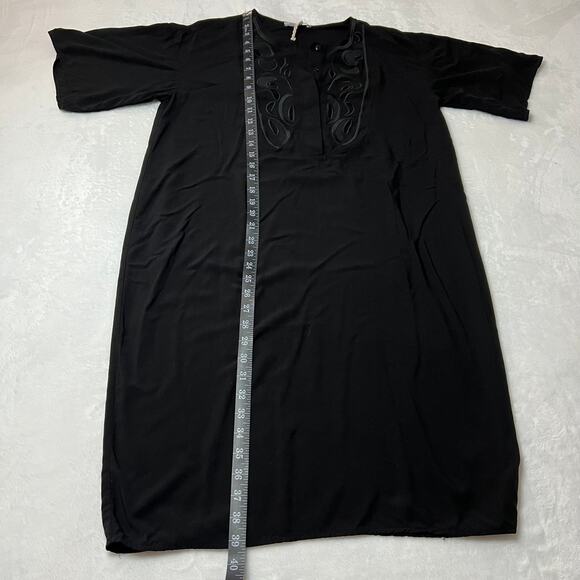 World Market Short Sleeve Embroidered Popover Knee Length Dress Size Small - Picture 7 of 8